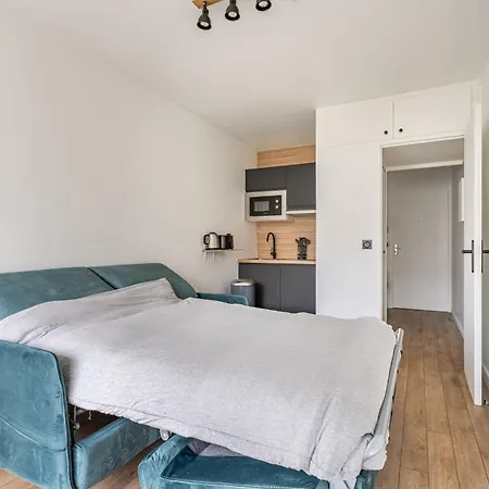 Magnifique Neuf Apartment Paris